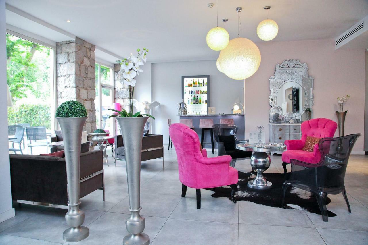 HOTEL LA VILLA NICE VICTOR HUGO • NICE • 3⋆ FRANCE • RATES FROM €189